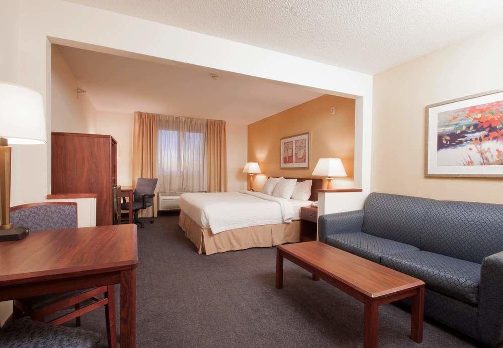 Comfort Inn & Suites Liverpool - Syracuse Εξωτερικό φωτογραφία