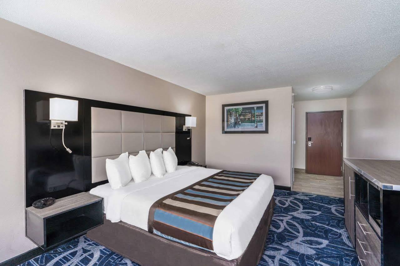 Comfort Inn & Suites Liverpool - Syracuse Εξωτερικό φωτογραφία