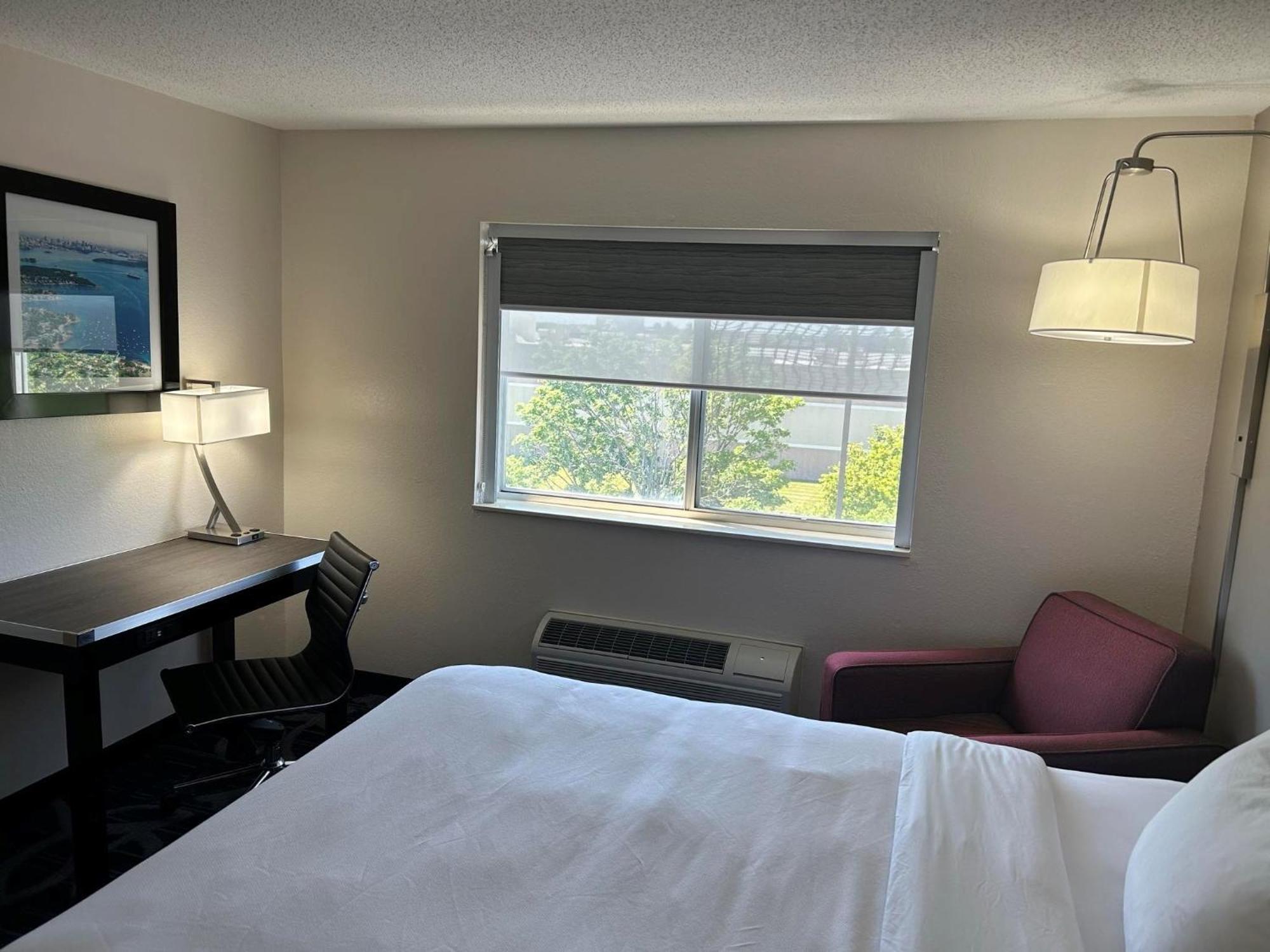 Comfort Inn & Suites Liverpool - Syracuse Εξωτερικό φωτογραφία