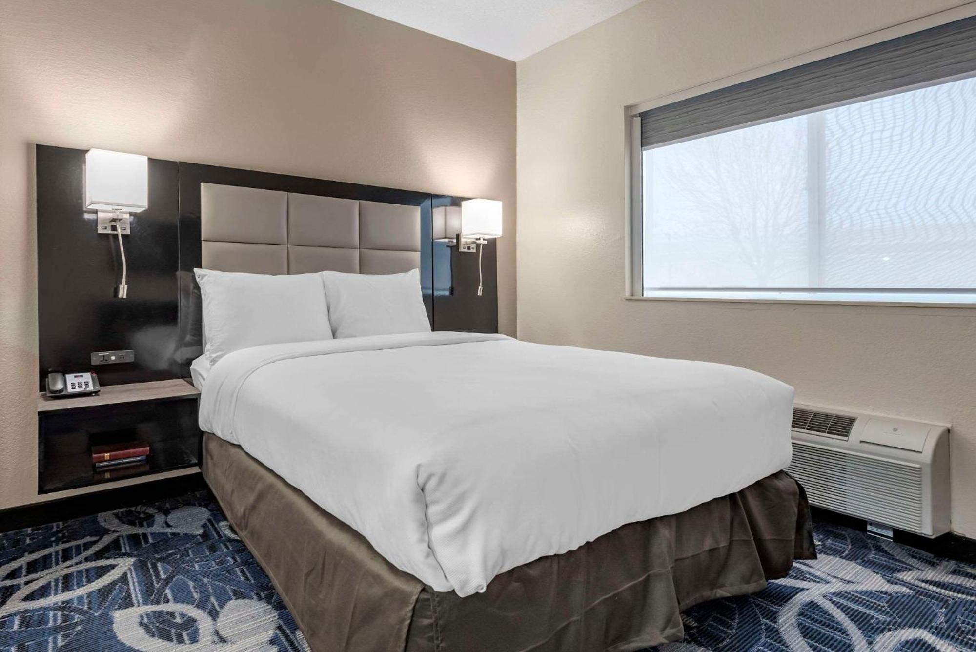 Comfort Inn & Suites Liverpool - Syracuse Εξωτερικό φωτογραφία