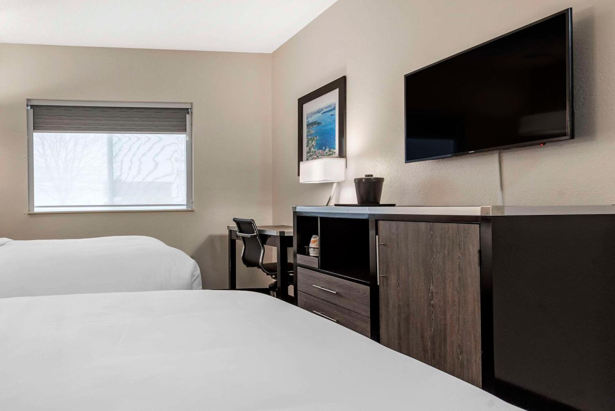 Comfort Inn & Suites Liverpool - Syracuse Εξωτερικό φωτογραφία