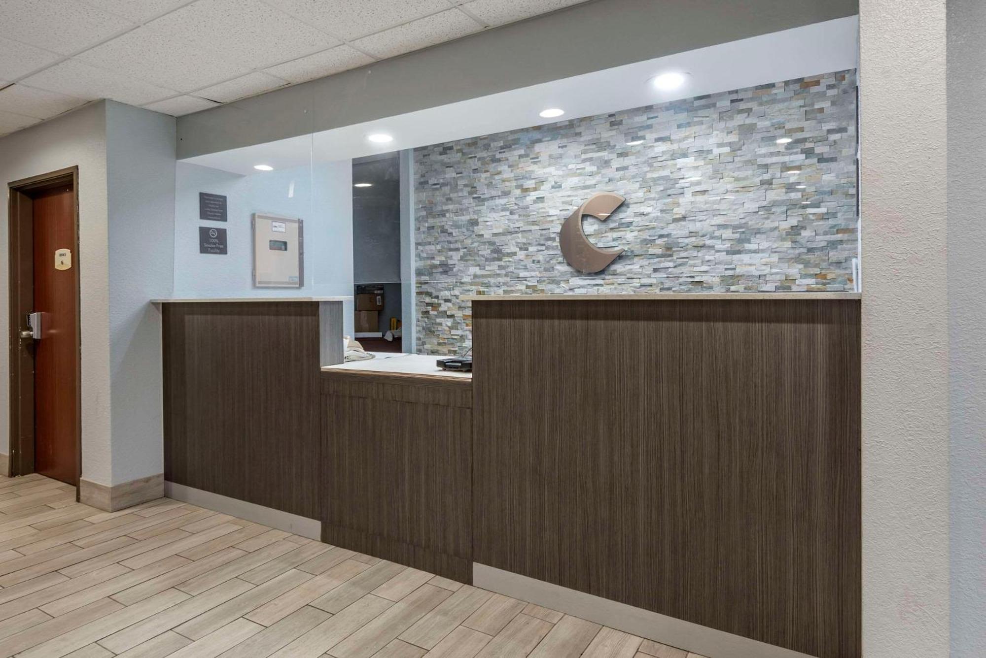 Comfort Inn & Suites Liverpool - Syracuse Εξωτερικό φωτογραφία